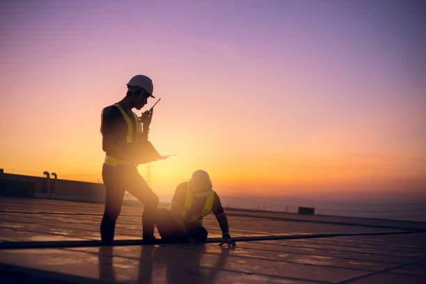 Best Flat Roof Repair Services  in Port Edwards, WI